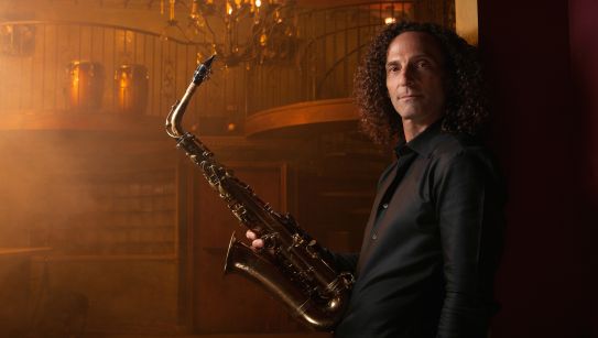 Just Announced – Kenny G Coming in June